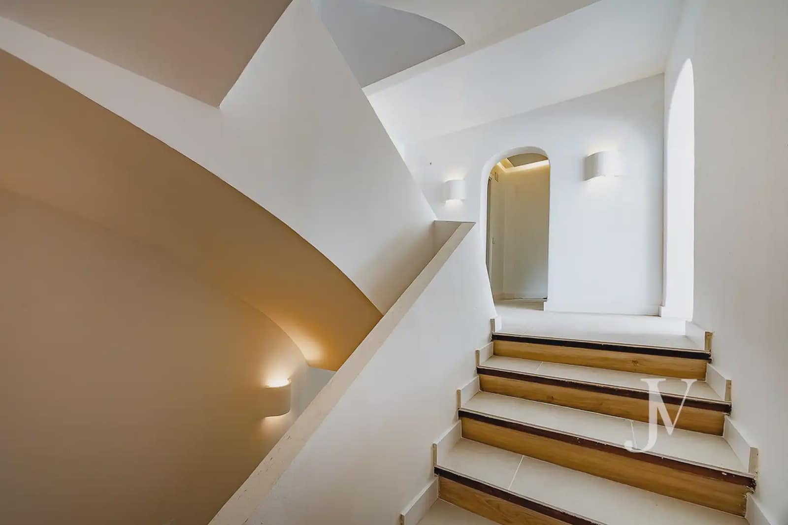 4 soveværelse Villa til salg i San Sebastian de los Reyes med swimmingpool garage - € 1.900.000 (Ref: 9965651)