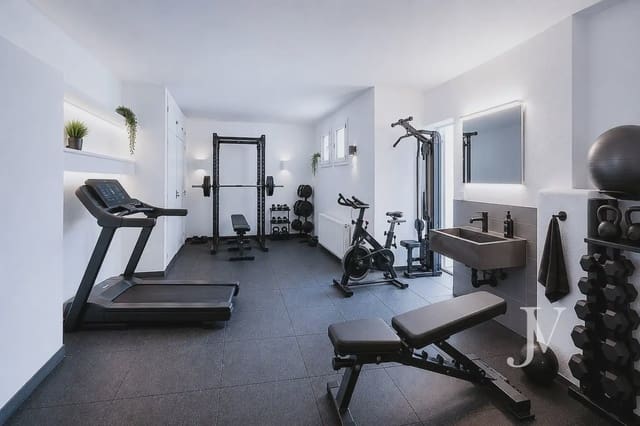 4 soverom Villa til salgs i San Sebastián de los Reyes med svømmebasseng garasje - € 1 900 000 (Ref: 9965651)