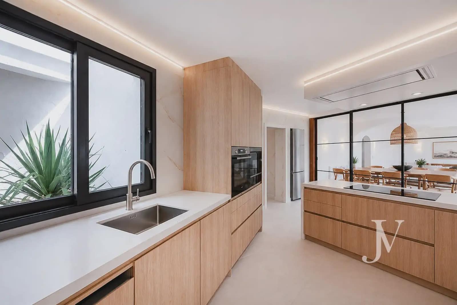 4 soveværelse Villa til salg i San Sebastian de los Reyes med swimmingpool garage - € 1.900.000 (Ref: 9965651)