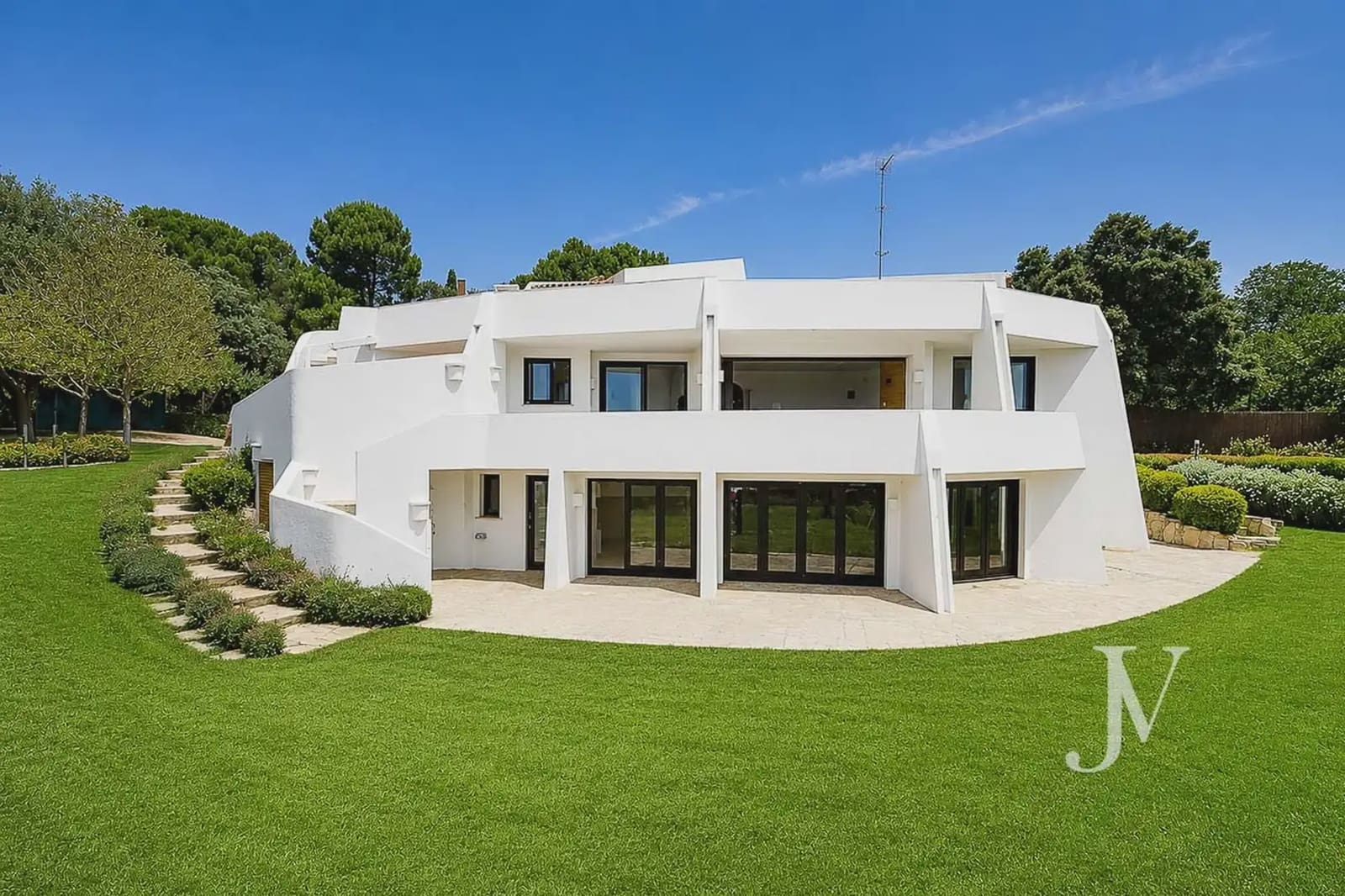 4 soveværelse Villa til salg i San Sebastian de los Reyes med swimmingpool garage - € 1.900.000 (Ref: 9965651)