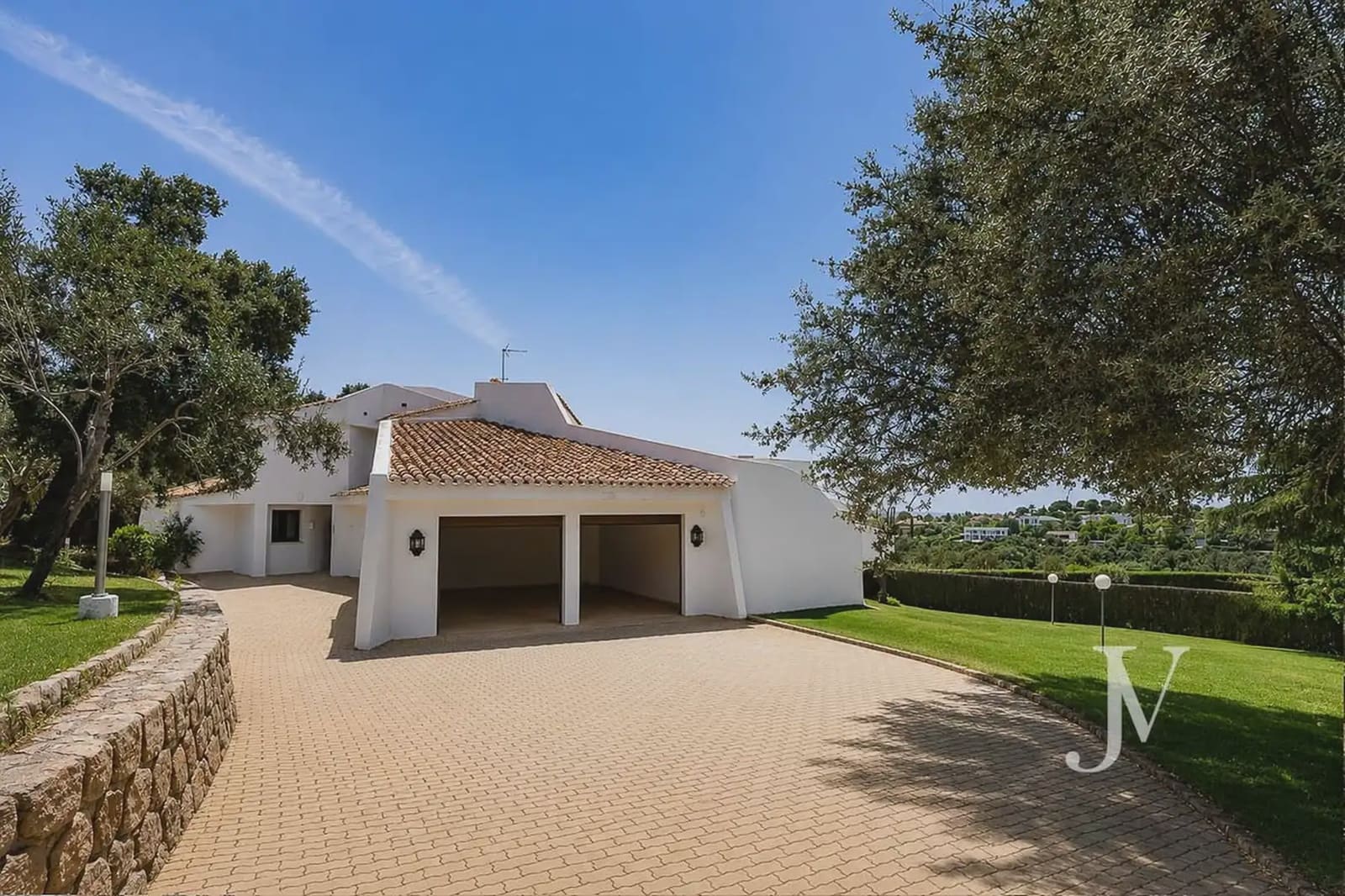 4 soveværelse Villa til salg i San Sebastian de los Reyes med swimmingpool garage - € 1.900.000 (Ref: 9965651)