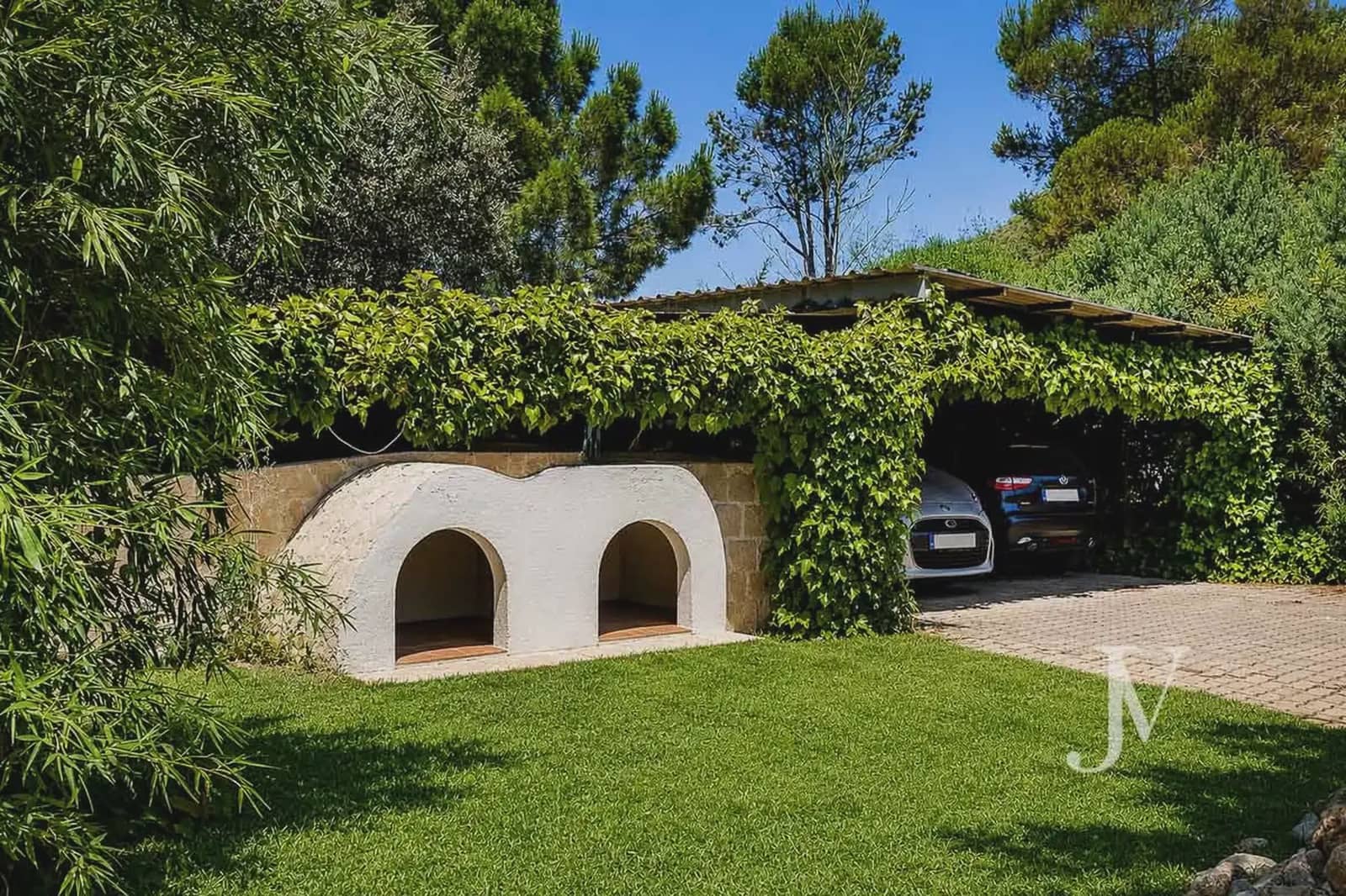 4 soveværelse Villa til salg i San Sebastian de los Reyes med swimmingpool garage - € 1.900.000 (Ref: 9965651)