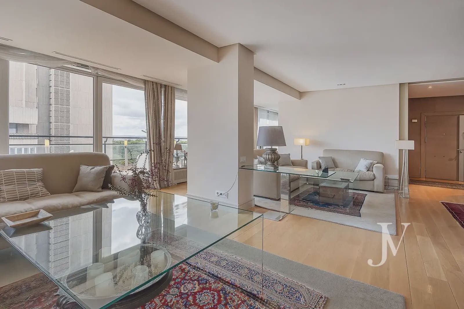 4 sovrum Lägenhet att hyra i Madrid stad med garage - 9 000 € (Ref: 9965652)