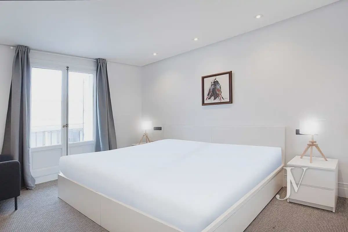 2 quarto Apartamento para venda em Madrid cidade - 1 800 000 € (Ref: 9976757)