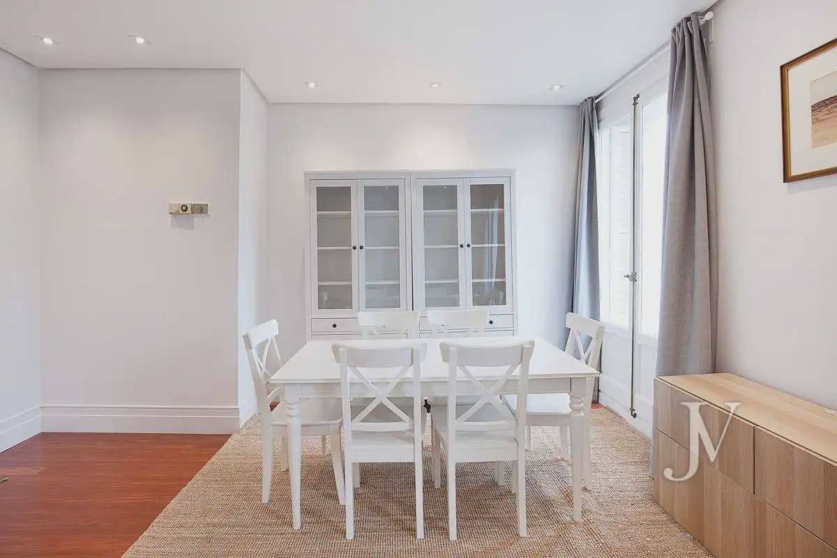 2 quarto Apartamento para venda em Madrid cidade - 1 800 000 € (Ref: 9976757)
