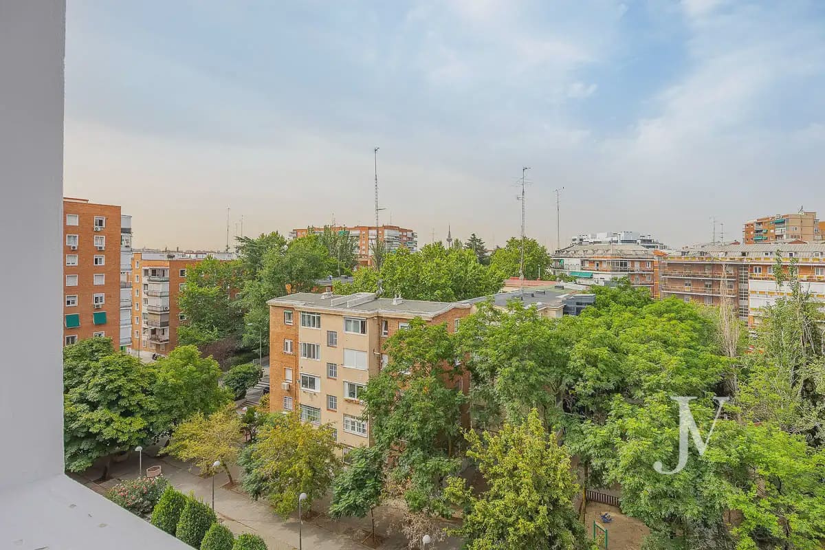 3 makuuhuone Asunto myytävänä paikassa Madrid kaupunki - 1 230 000 € (Ref: 9983744)