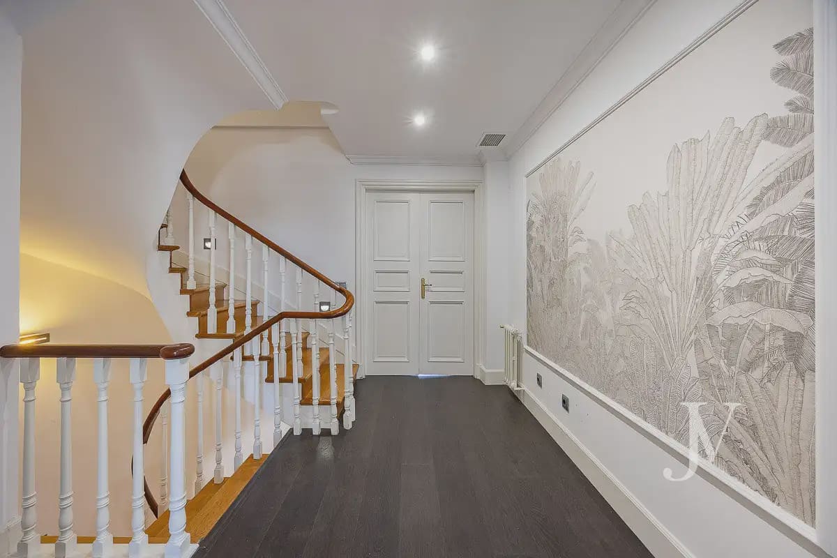 Pareado de 5 habitaciones en Madrid ciudad en venta con piscina garaje - 3.150.000 € (Ref: 9997516)