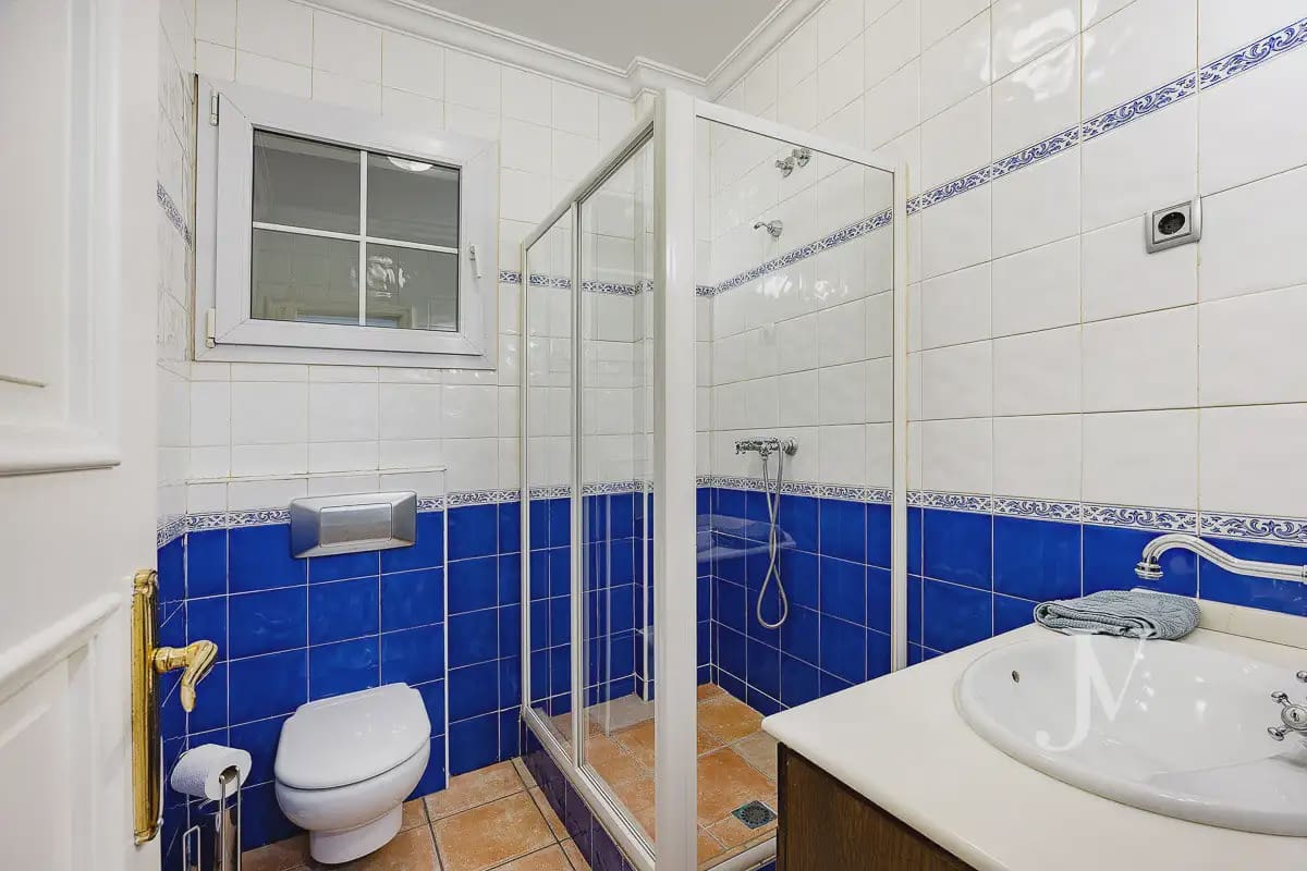 Pareado de 5 habitaciones en Madrid ciudad en venta con piscina garaje - 3.150.000 € (Ref: 9997516)