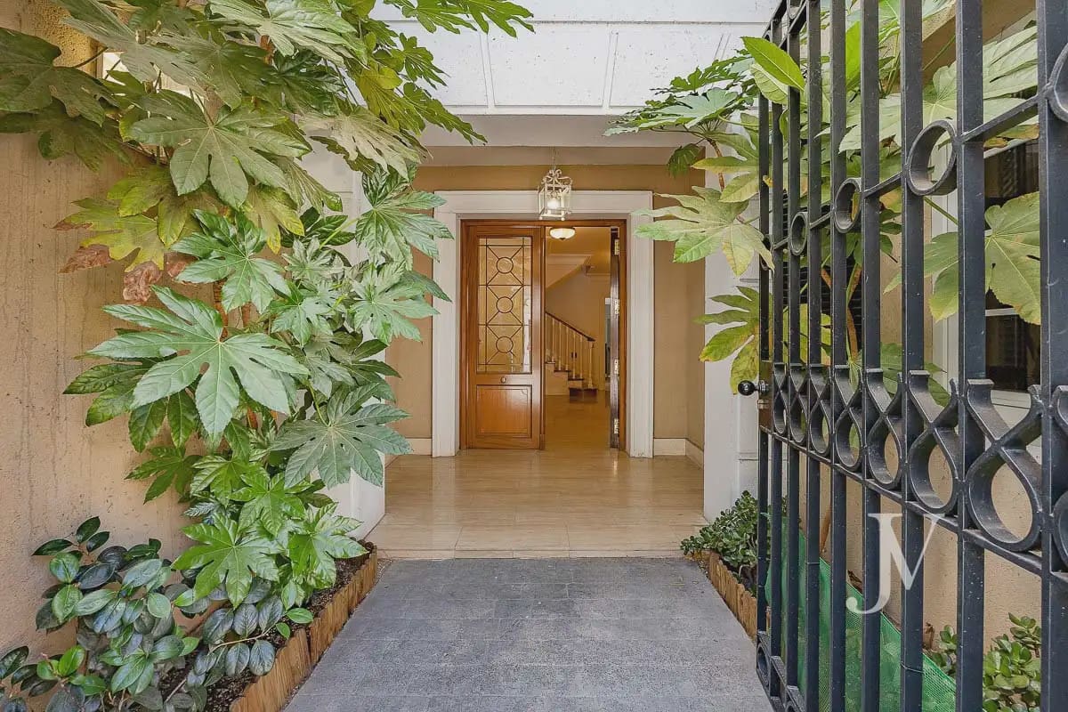 Pareado de 5 habitaciones en Madrid ciudad en venta con piscina garaje - 3.150.000 € (Ref: 9997516)