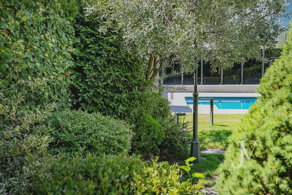 Pareado de 5 habitaciones en Madrid ciudad en venta con piscina garaje - 3.150.000 € (Ref: 9997516)