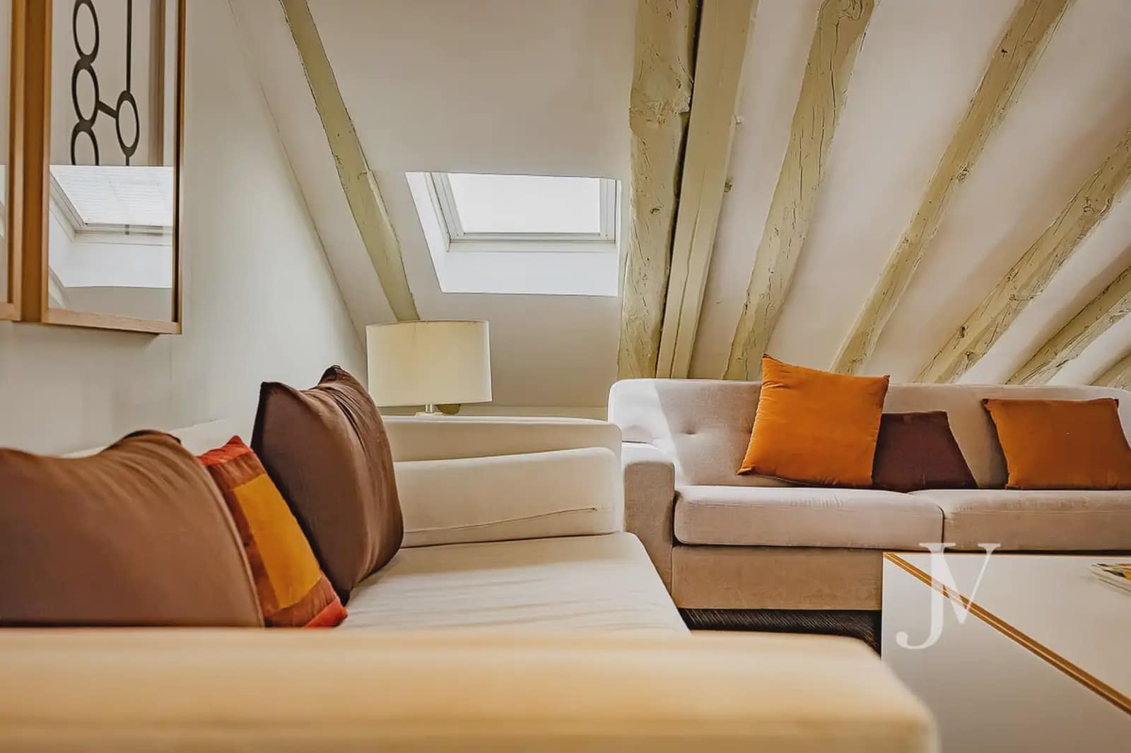 2 bedroom Penthouse for rent in Madrid city - € 2,300 (Ref: 9997596)
