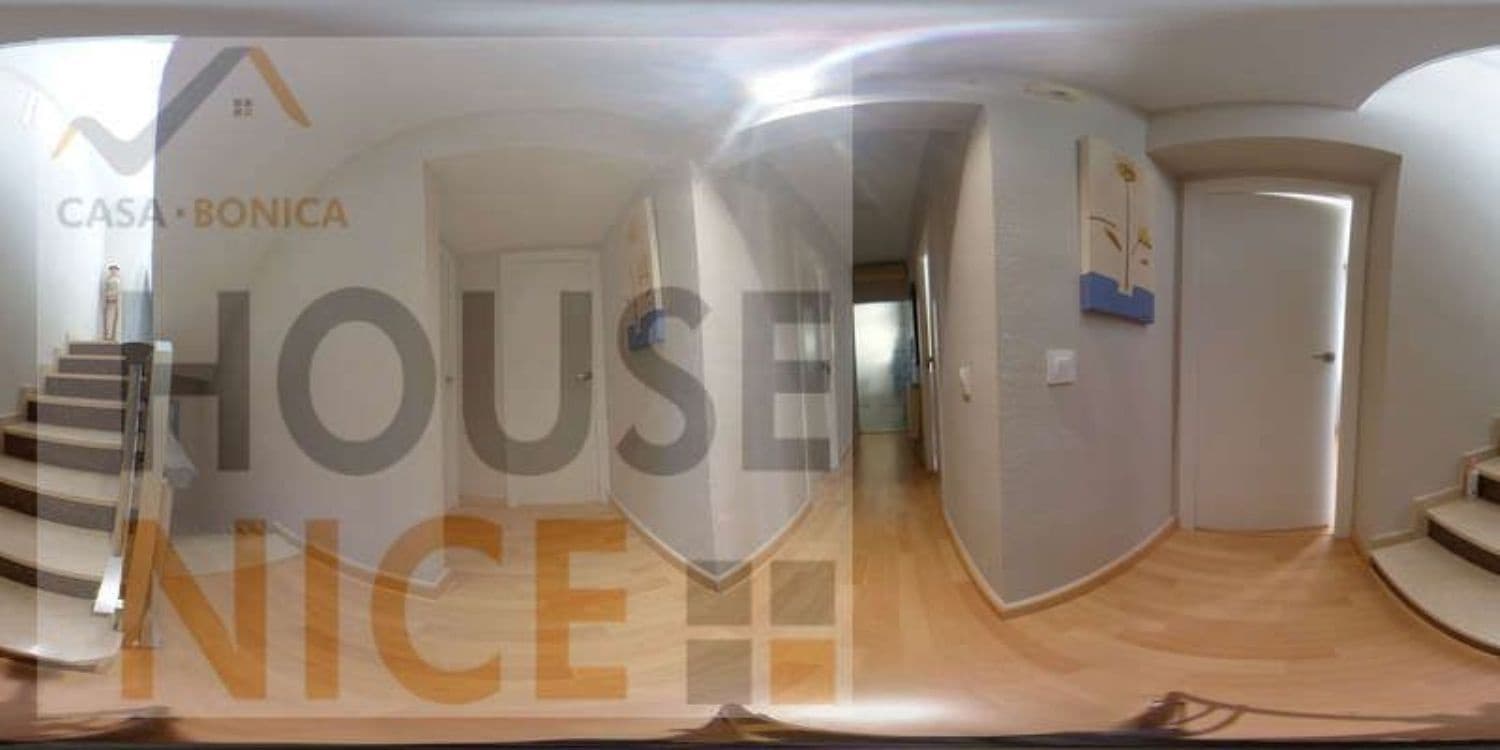 5 bedroom Villa for sale in Benicarlo with pool garage - € 320,000 (Ref: 8585281)