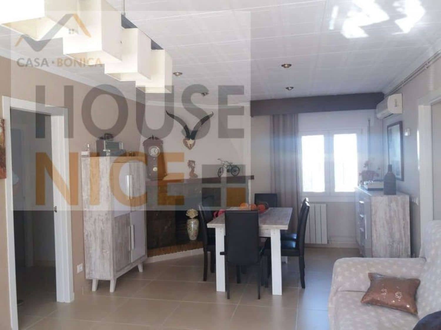 5 bedroom Villa for sale in Benicarlo with pool garage - € 320,000 (Ref: 8585281)