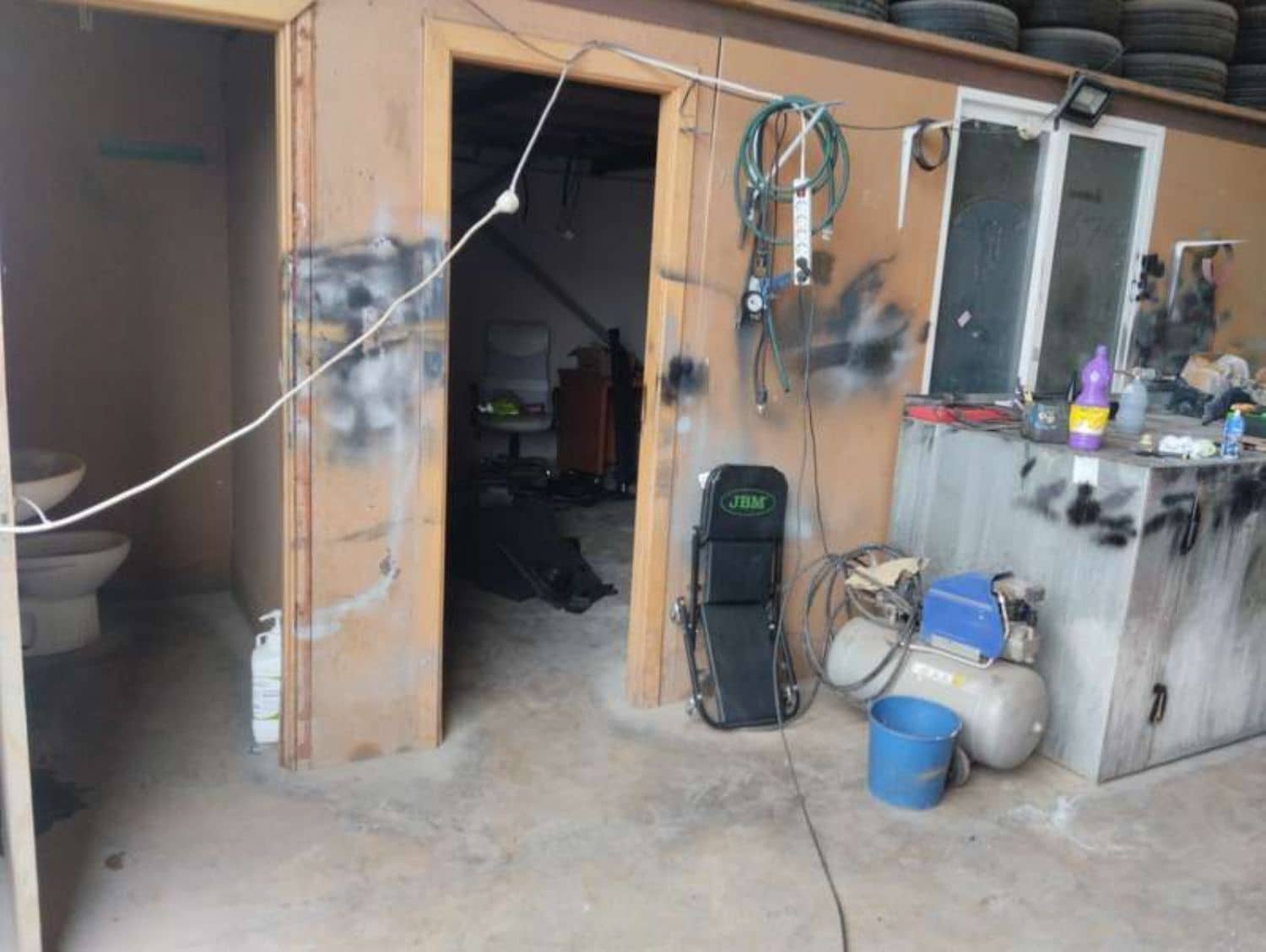 Commercial for sale in Benicarlo - € 554,000 (Ref: 8585284)