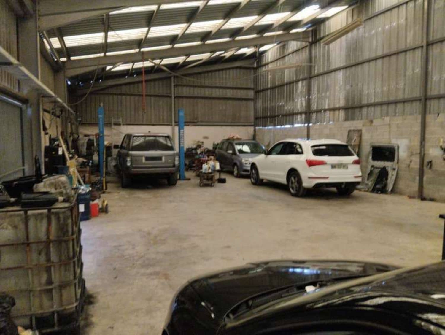 Commercial for sale in Benicarlo - € 554,000 (Ref: 8585284)