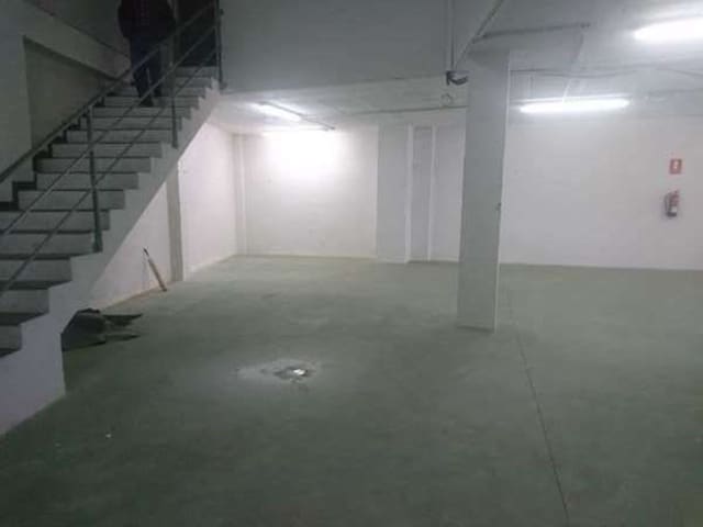 Kaupallinen myytävänä paikassa Vinaròs - 257 000 € (Ref: 8585289)