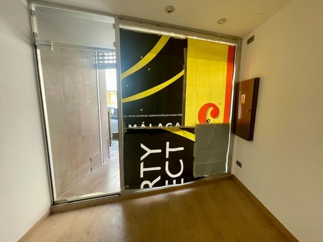 Kaupallinen vuokrattavana paikassa Benicarló - 400 € (Ref: 9591829)