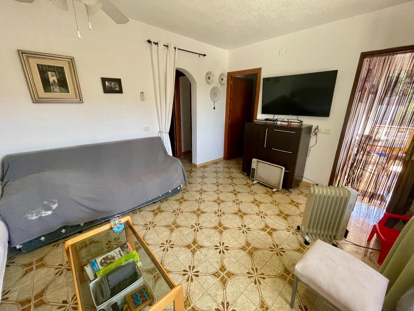 2 bedroom Villa for sale in Benicarlo with garage - € 165,000 (Ref: 9591834)