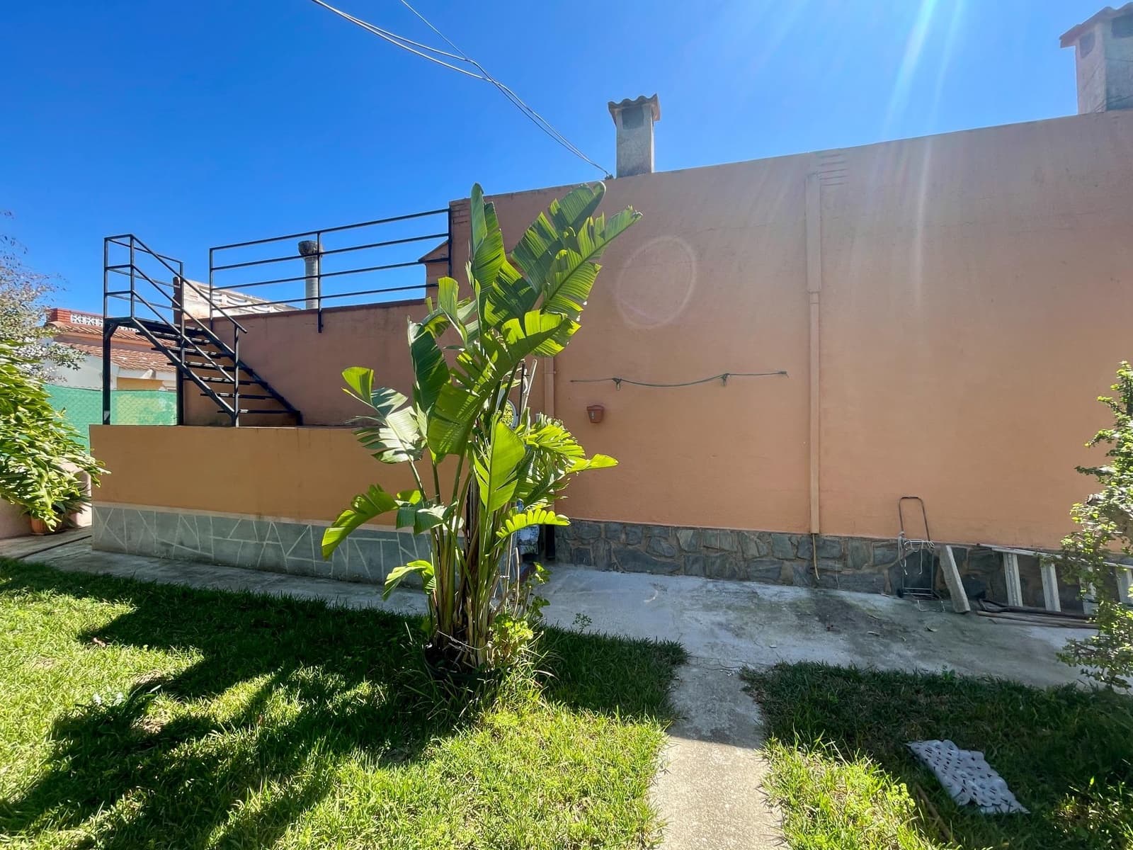 2 bedroom Villa for sale in Benicarlo with garage - € 165,000 (Ref: 9591834)