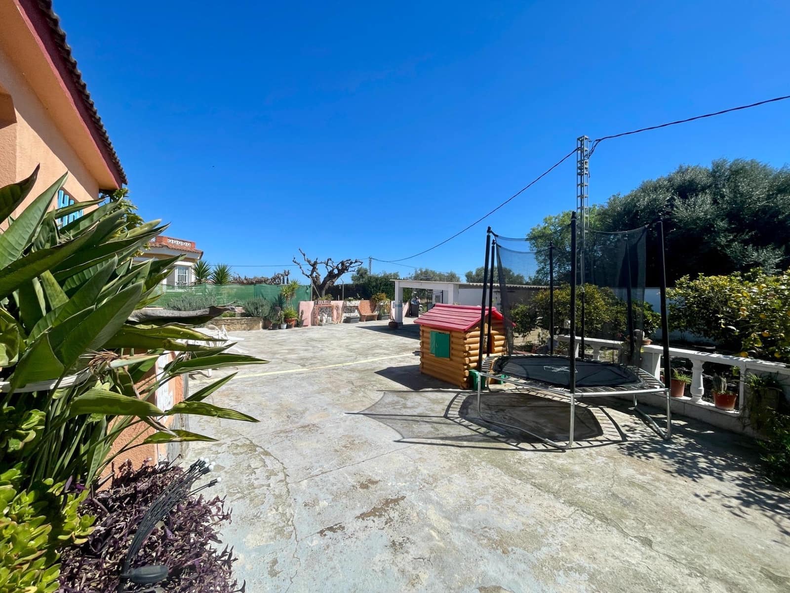 2 bedroom Villa for sale in Benicarlo with garage - € 165,000 (Ref: 9591834)