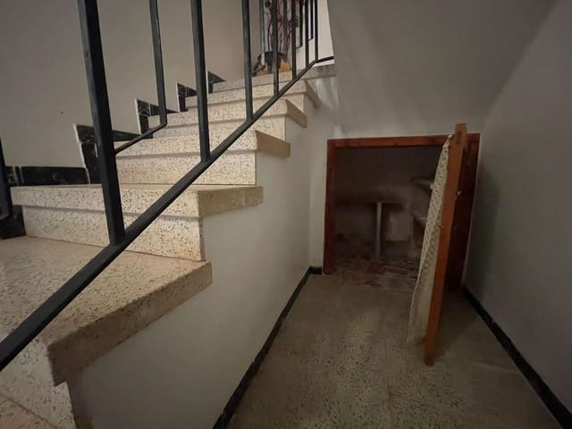 4 chambre Maison de Ville à vendre à Càlig - 75 000 € (Ref: 9591844)