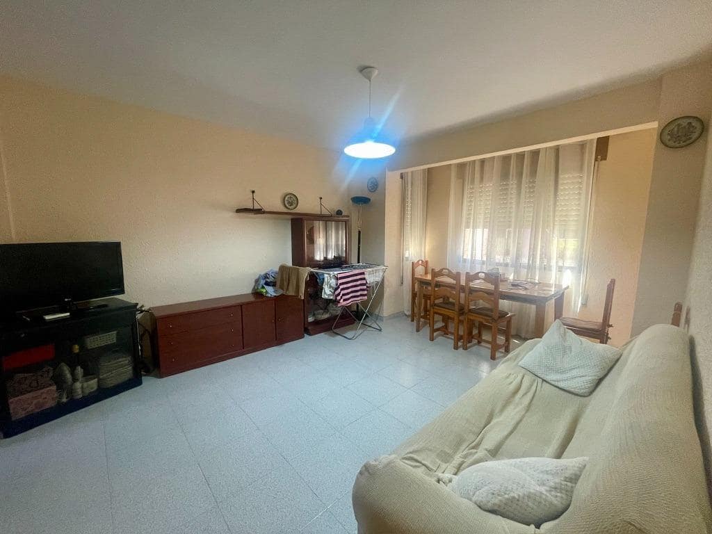 5 bedroom Townhouse for sale in Benicarlo with garage - € 291,000 (Ref: 9591901)