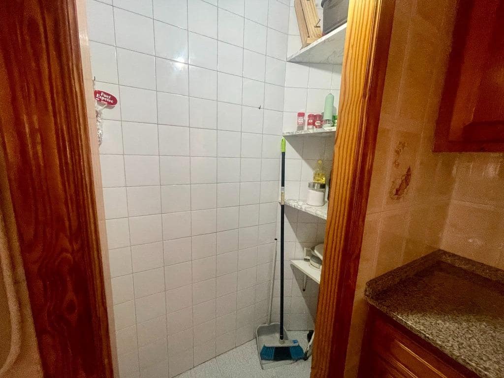 5 bedroom Townhouse for sale in Benicarlo with garage - € 291,000 (Ref: 9591901)