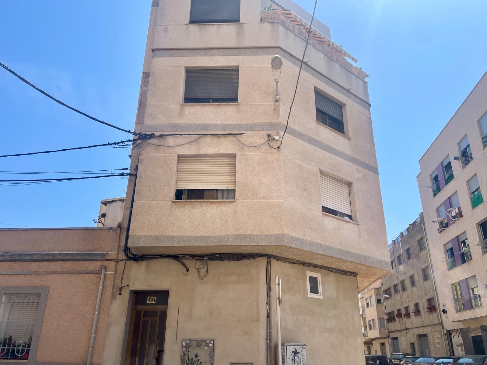 5 bedroom Townhouse for sale in Benicarlo with garage - € 291,000 (Ref: 9591901)