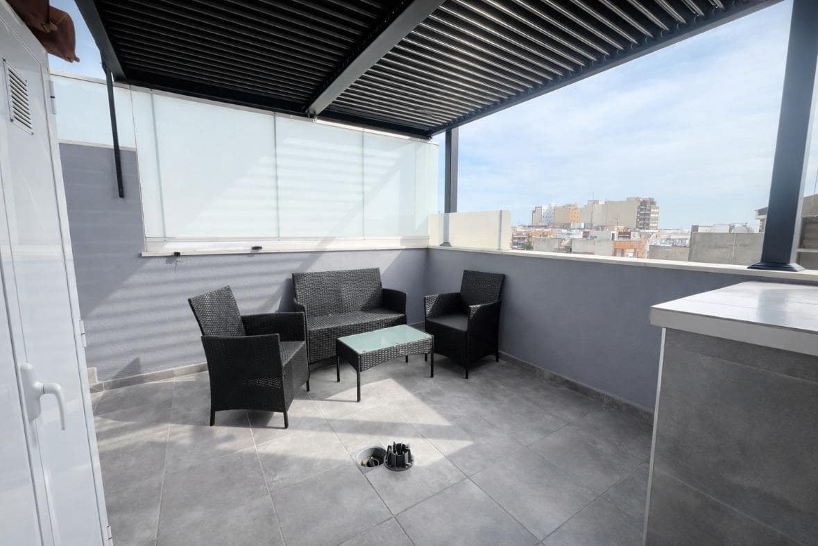 3 bedroom Penthouse for sale in Benicarlo - € 220,000 (Ref: 9619197)