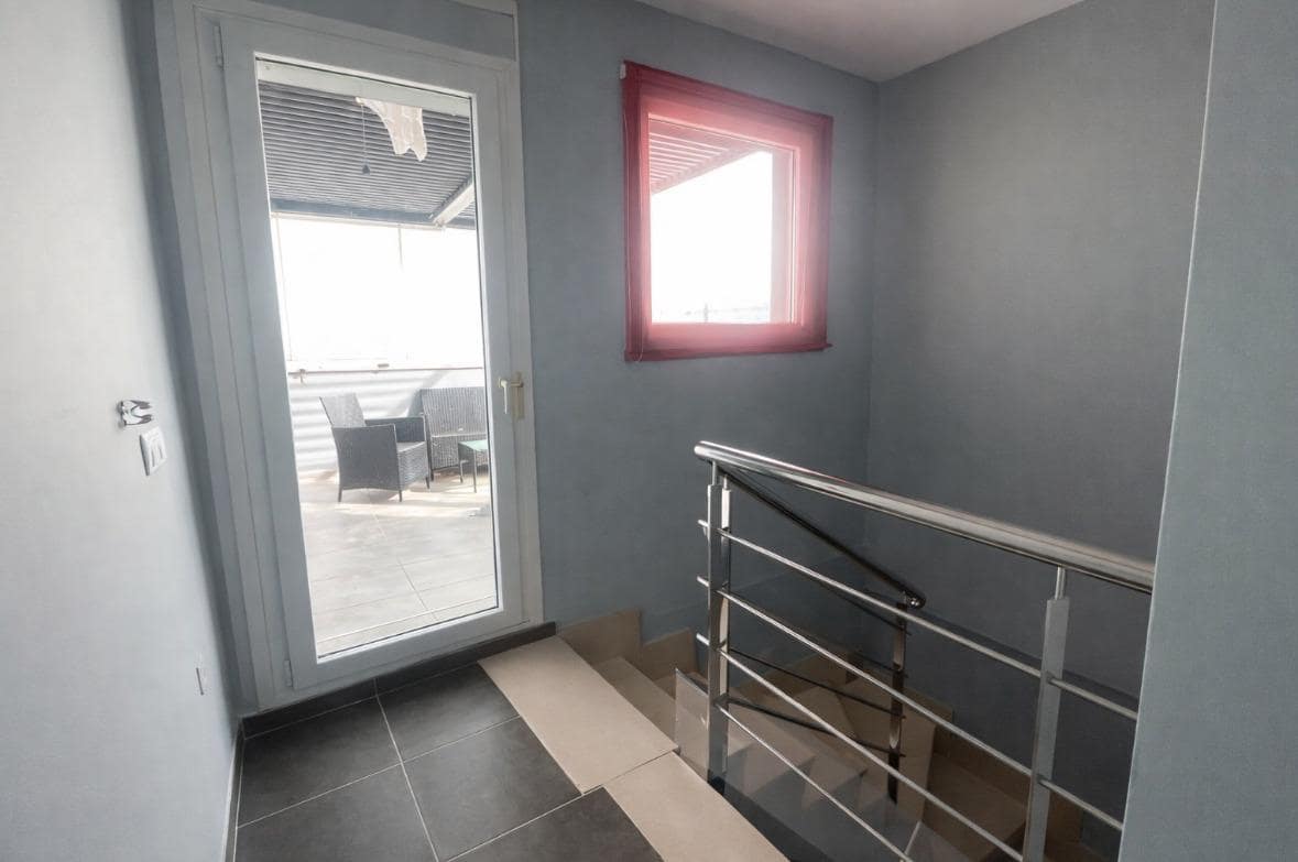 3 bedroom Penthouse for sale in Benicarlo - € 220,000 (Ref: 9619197)