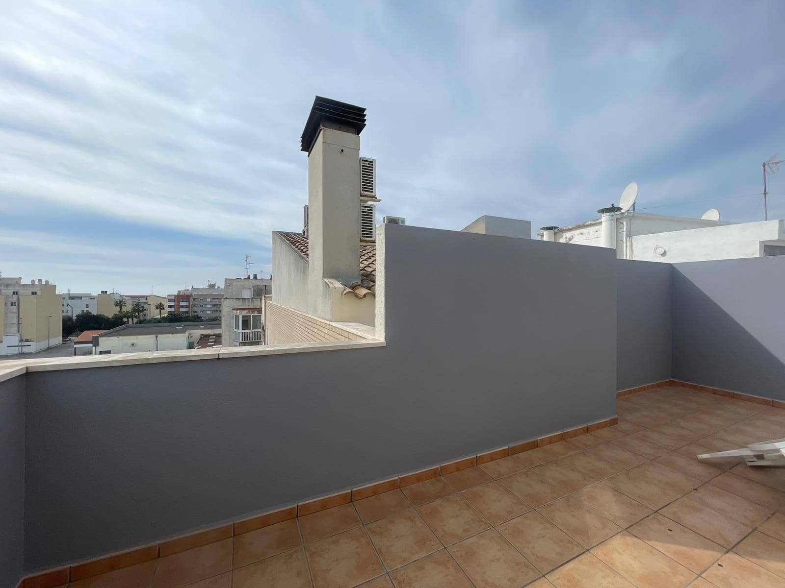 3 bedroom Penthouse for sale in Benicarlo - € 220,000 (Ref: 9619197)