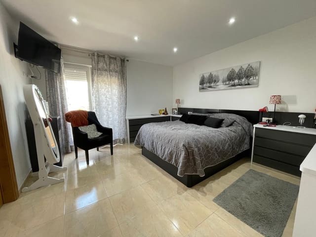 4 sypialnia Dom szeregowy na sprzedaż w Vinaròs z garażem - 375 000 € (Ref: 9811557)