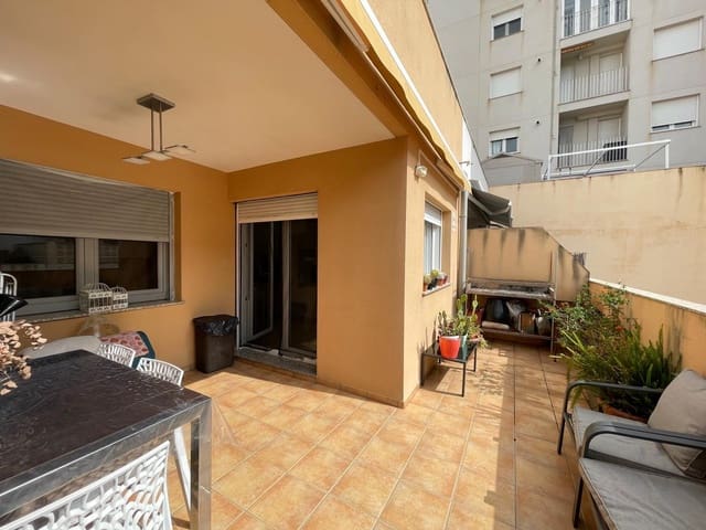 4 sypialnia Dom szeregowy na sprzedaż w Vinaròs z garażem - 375 000 € (Ref: 9811557)