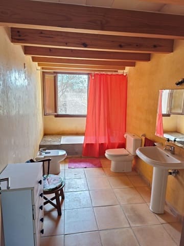 4 bedroom Finca/Country House for sale in Manacor with garage - € 540,000 (Ref: 8345421)