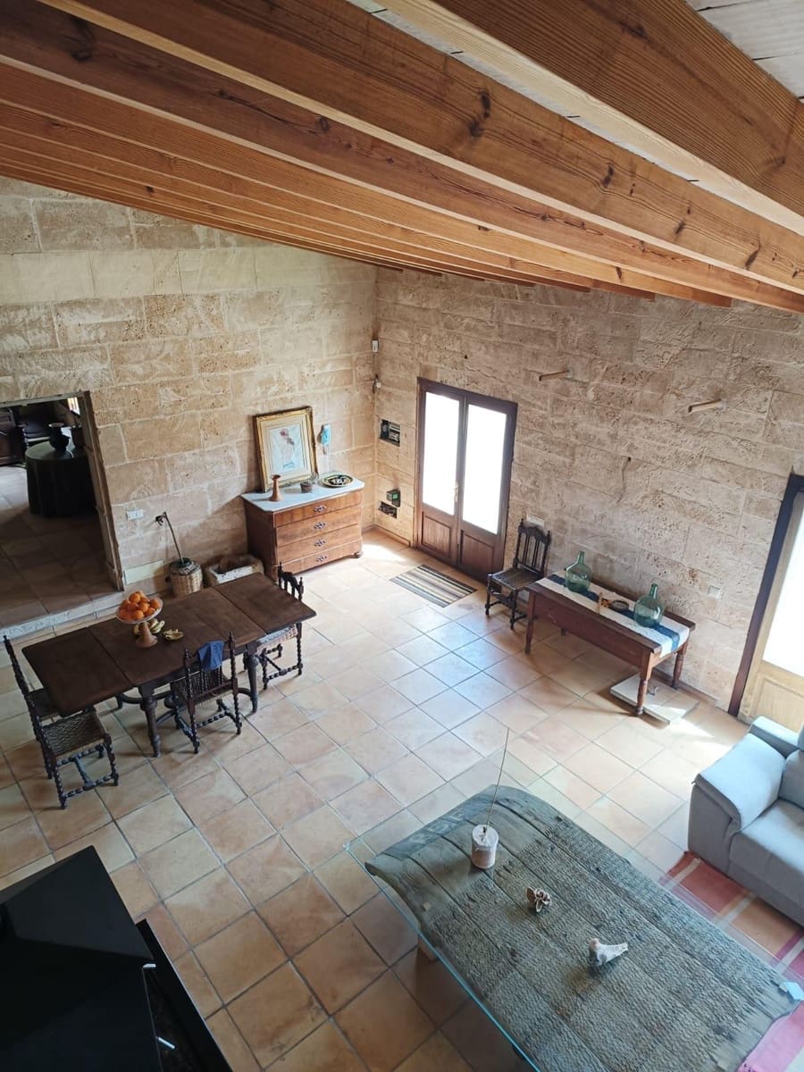 4 bedroom Finca/Country House for sale in Manacor with garage - € 540,000 (Ref: 8345421)