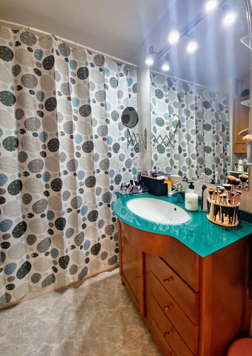 4 bedroom Penthouse for sale in Coll d'en Rabassa - € 450,000 (Ref: 8403459)