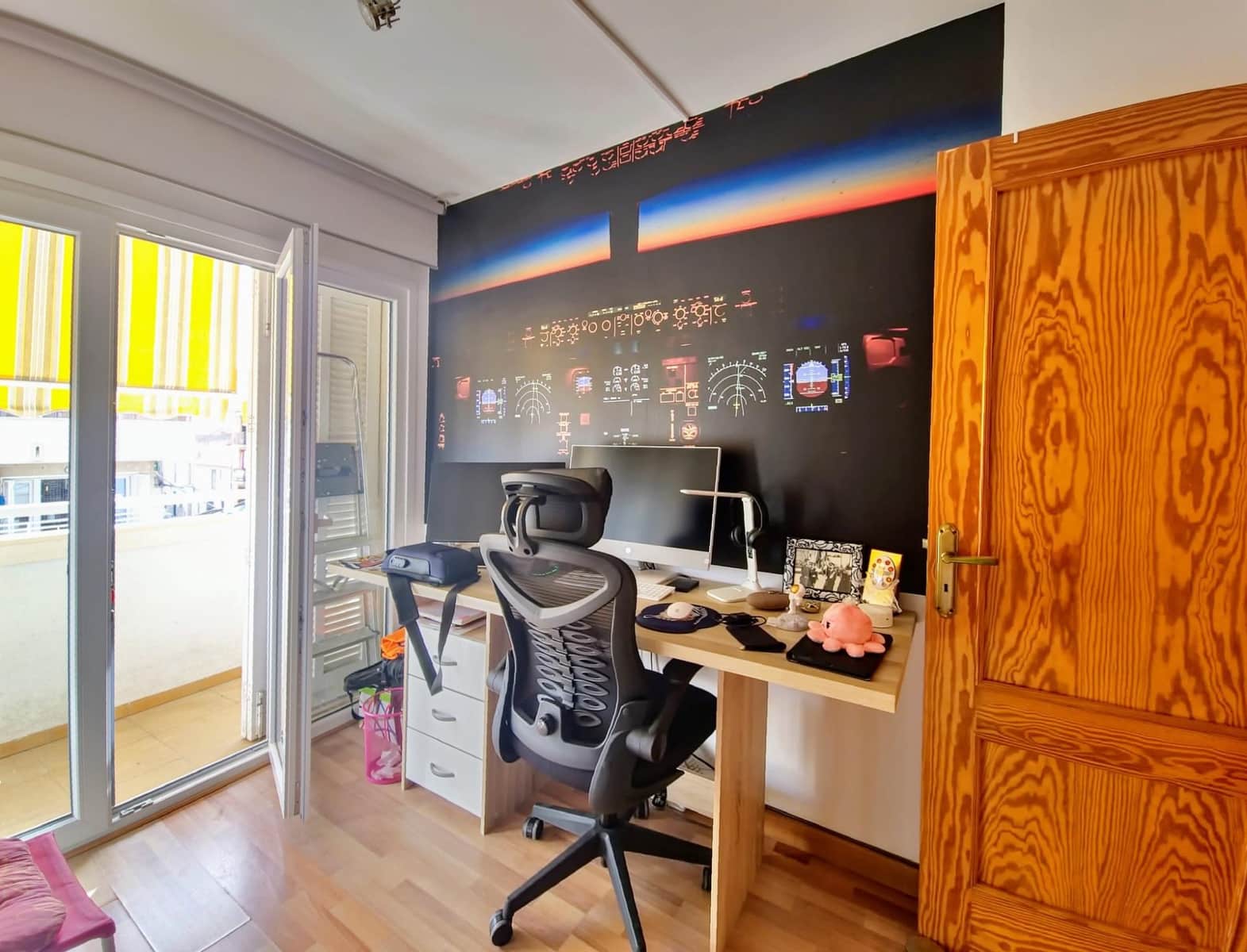 4 bedroom Penthouse for sale in Coll d'en Rabassa - € 450,000 (Ref: 8403459)