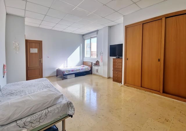 2 soveværelse Erhverv til salg i Son Espanyolet, Palma de Mallorca - € 290.000 (Ref: 9733456)