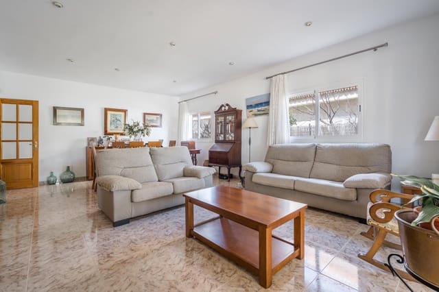 4 slaapkamer Villa te koop in Santa Ponsa, Calvià met garage - € 2.200.000 (Ref: 9733457)