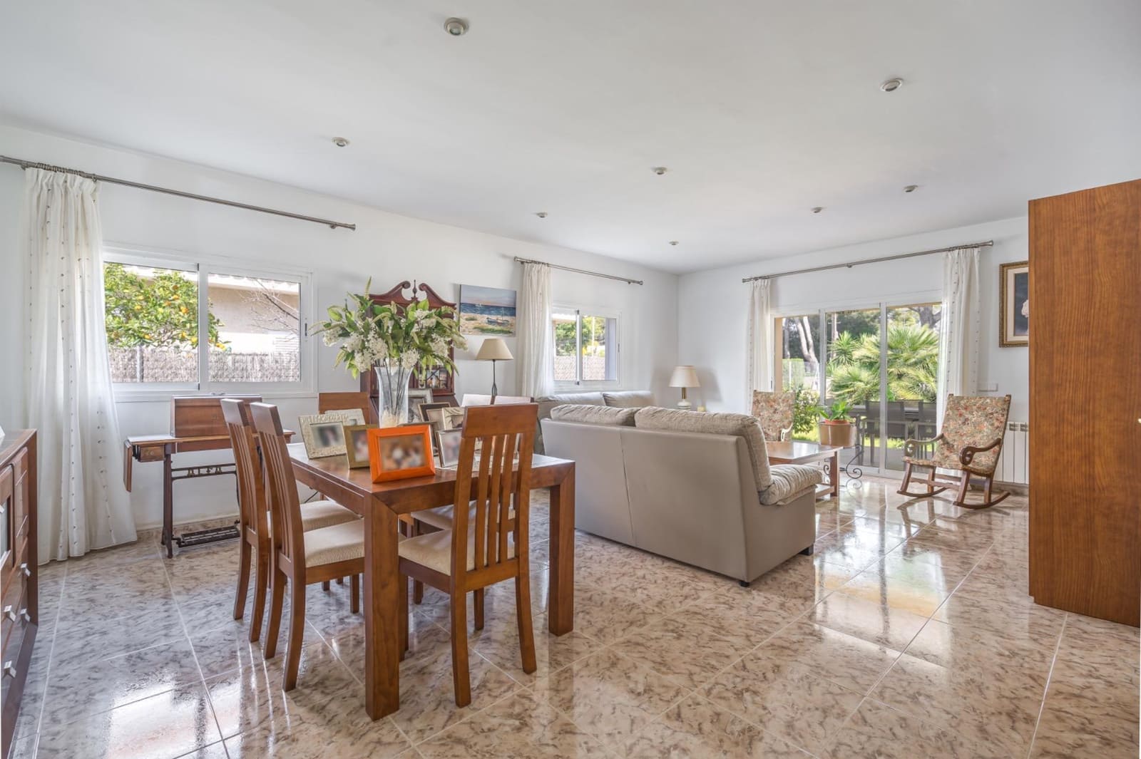 4 slaapkamer Villa te koop in Santa Ponsa met garage - € 2.200.000 (Ref: 9733457)