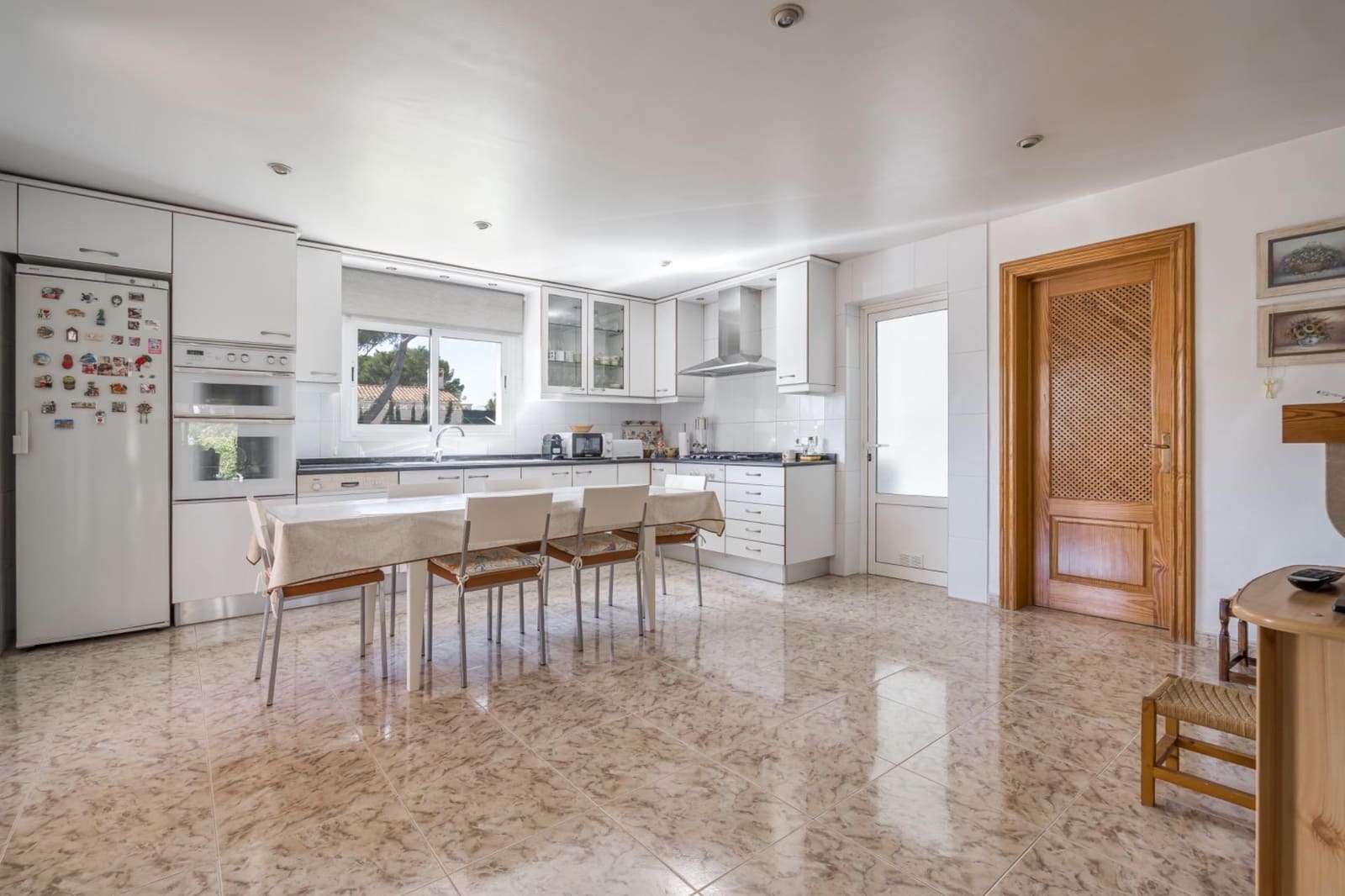 4 slaapkamer Villa te koop in Santa Ponsa met garage - € 2.200.000 (Ref: 9733457)