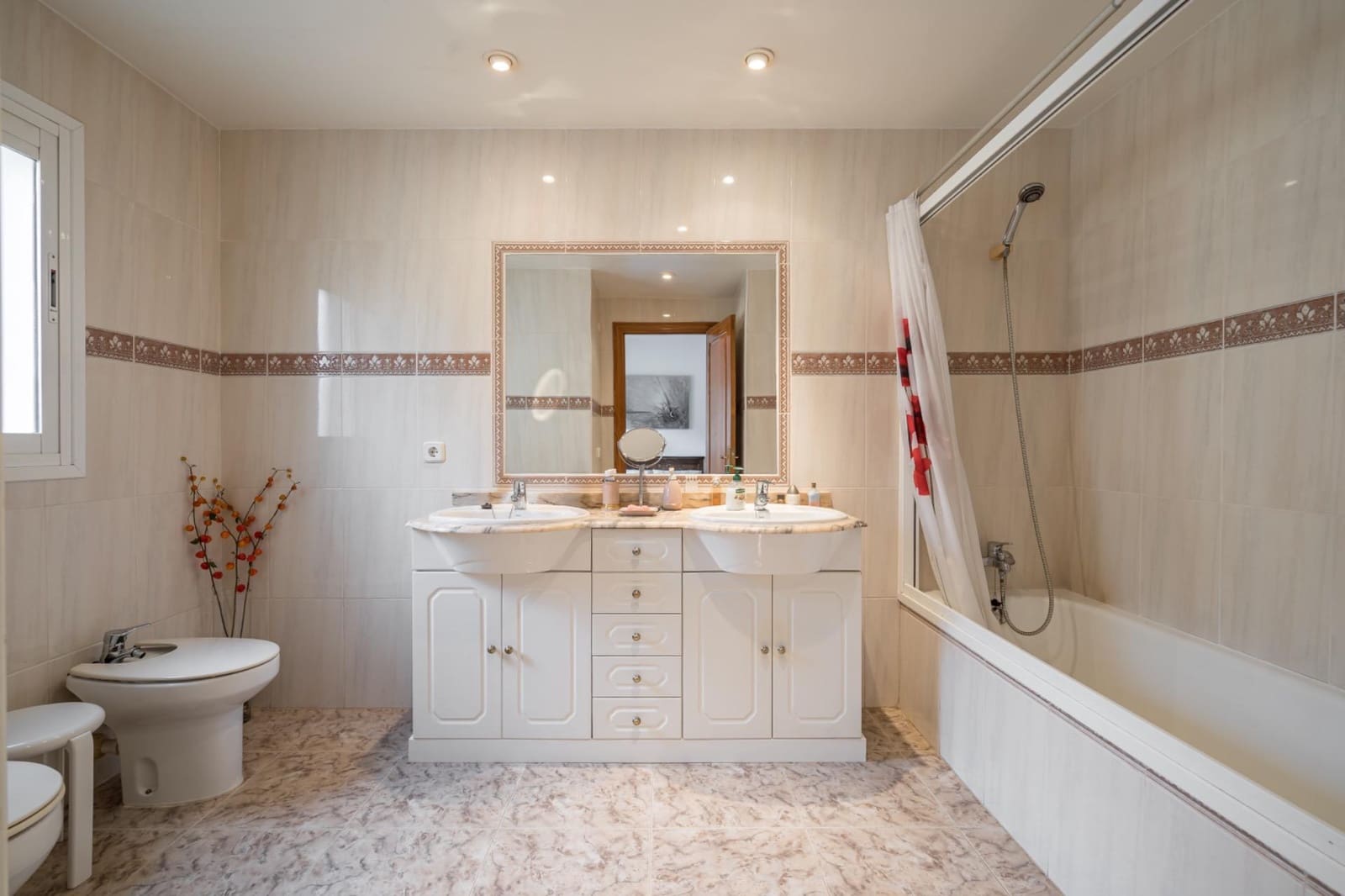 4 slaapkamer Villa te koop in Santa Ponsa met garage - € 2.200.000 (Ref: 9733457)