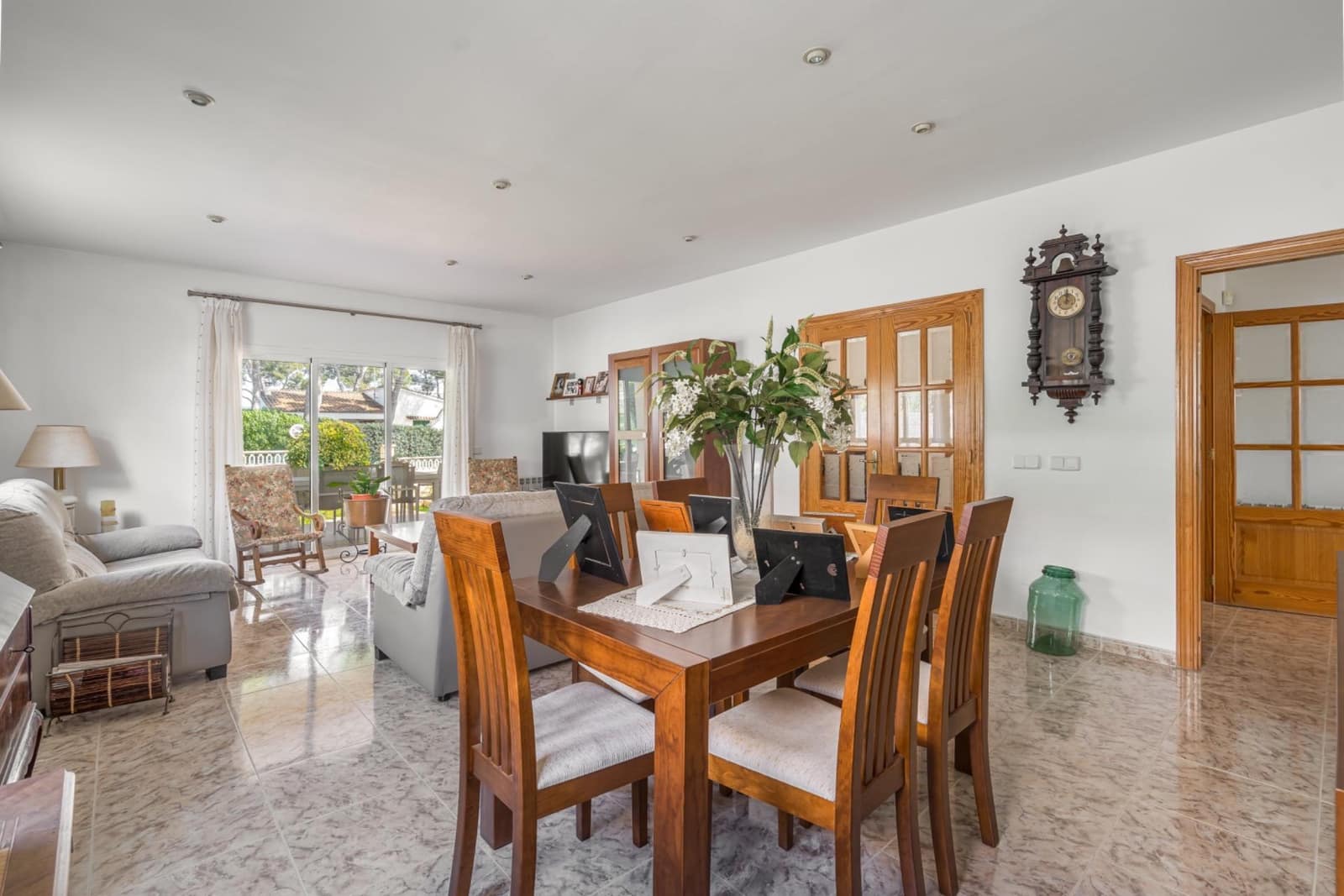 4 slaapkamer Villa te koop in Santa Ponsa met garage - € 2.200.000 (Ref: 9733457)