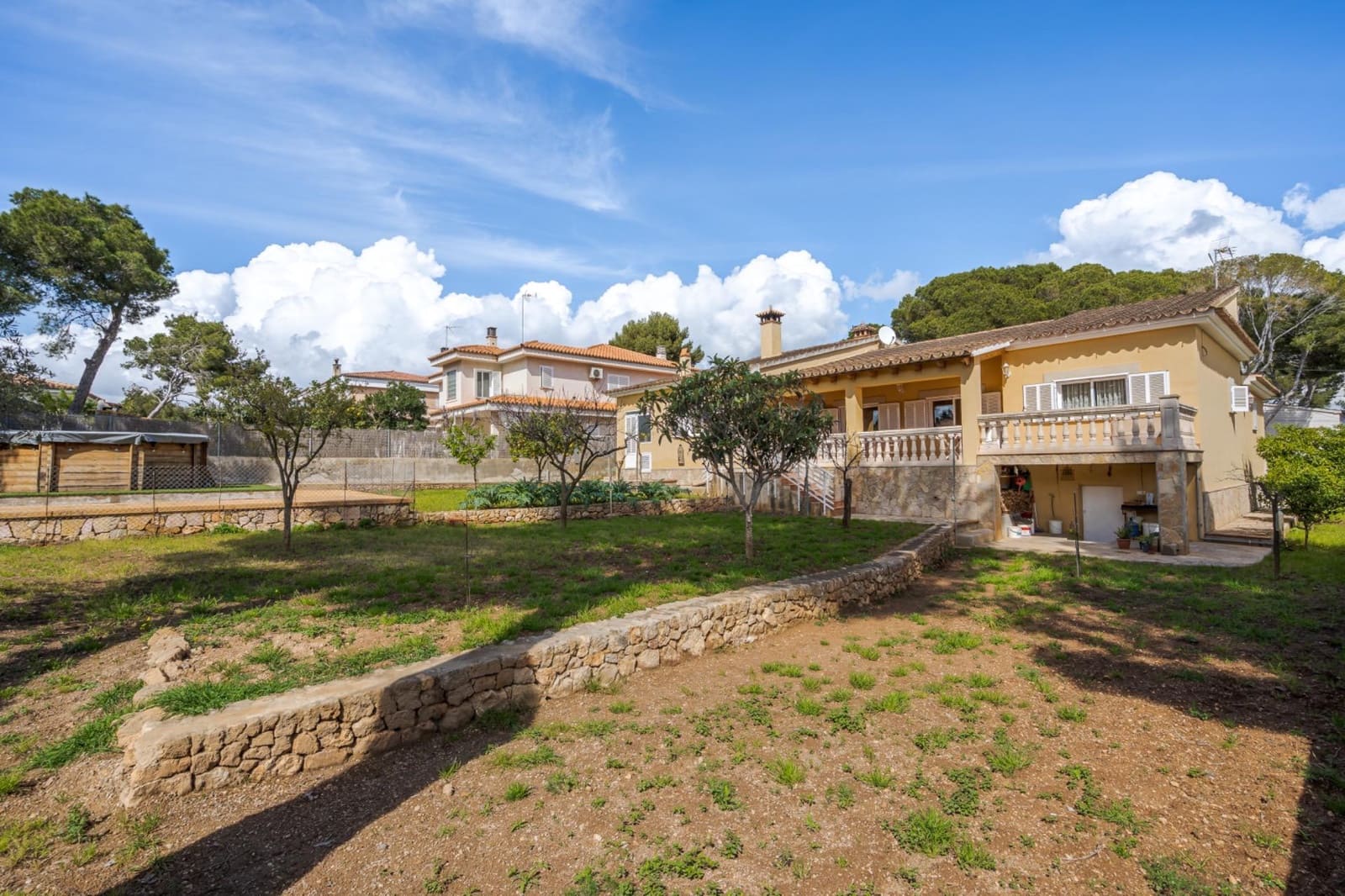 4 slaapkamer Villa te koop in Santa Ponsa met garage - € 2.200.000 (Ref: 9733457)