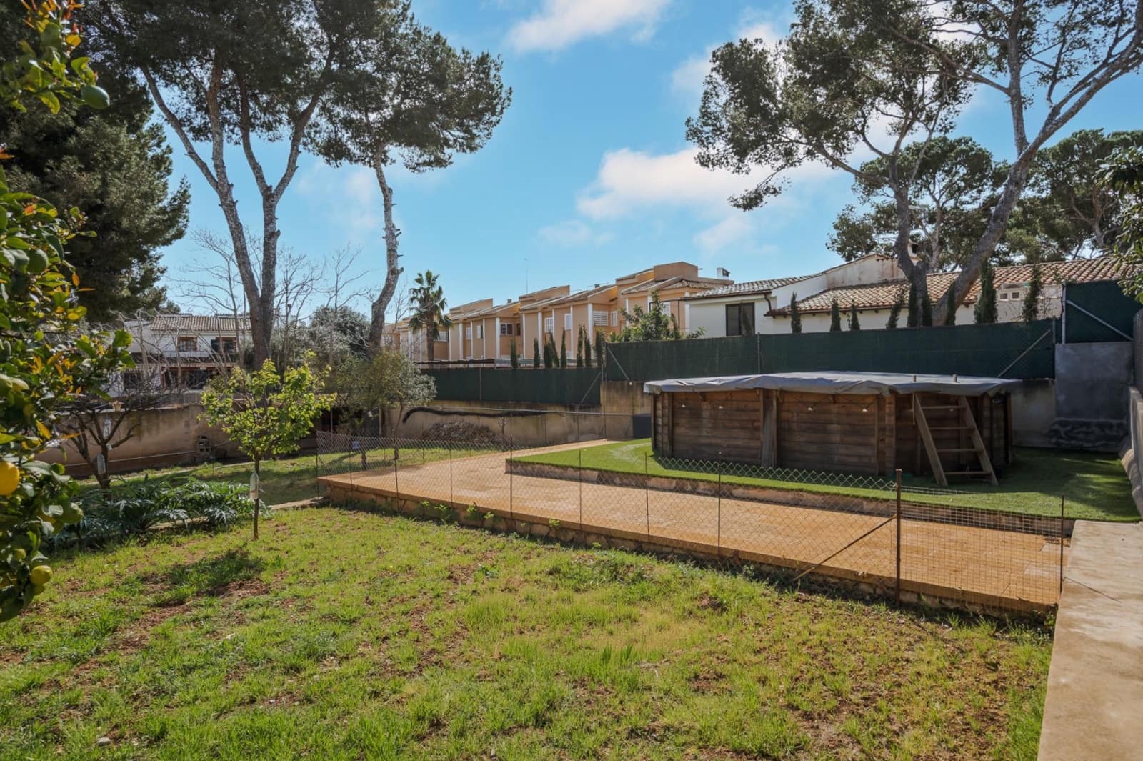 4 slaapkamer Villa te koop in Santa Ponsa met garage - € 2.200.000 (Ref: 9733457)