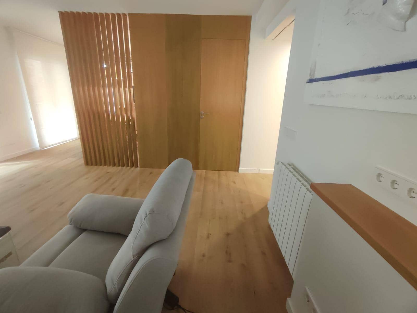 3 quarto Apartamento para arrendar em Palma de Mallorca com garagem - 2 500 € (Ref: 9733458)