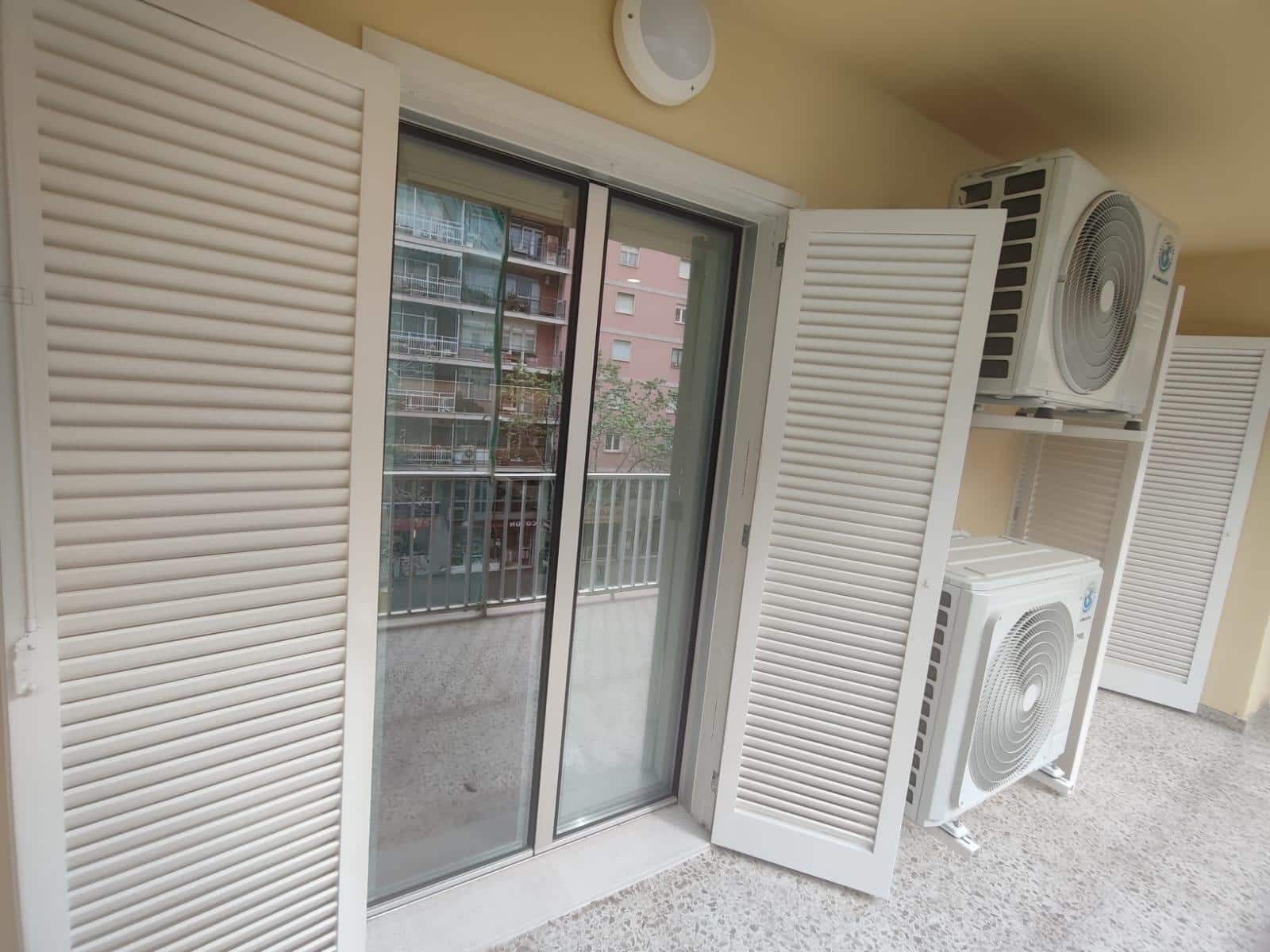 3 quarto Apartamento para arrendar em Palma de Mallorca com garagem - 2 500 € (Ref: 9733458)