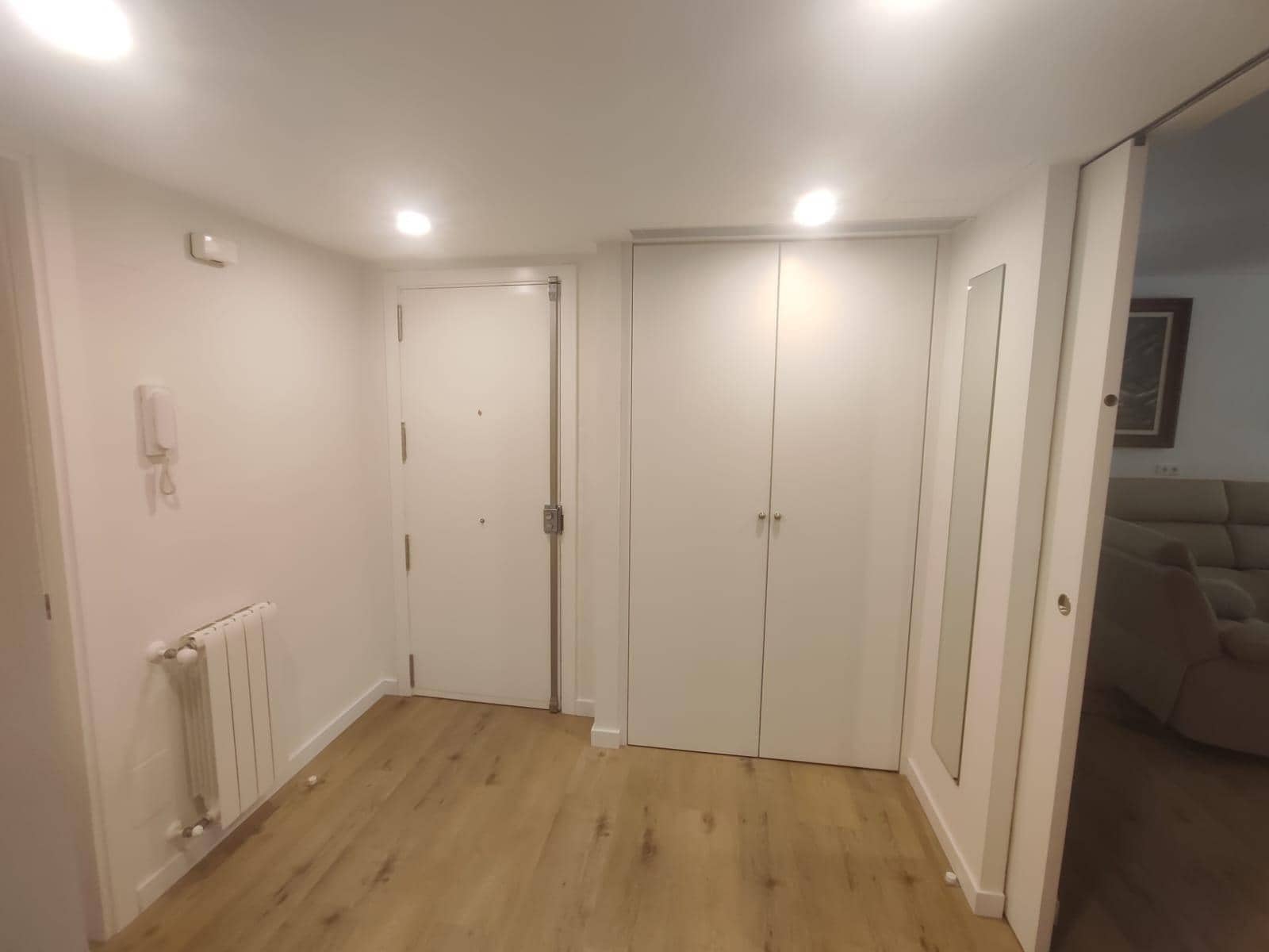 3 quarto Apartamento para arrendar em Palma de Mallorca com garagem - 2 500 € (Ref: 9733458)