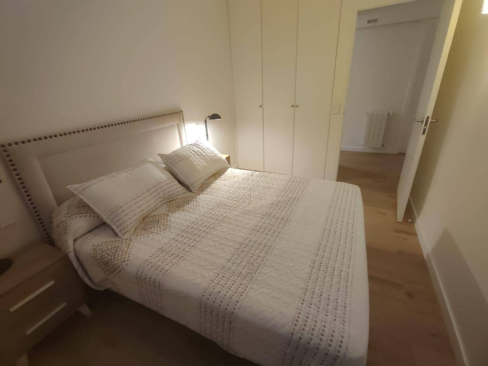 3 quarto Apartamento para arrendar em Palma de Mallorca com garagem - 2 500 € (Ref: 9733458)