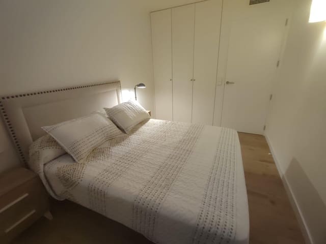 3 bedroom Flat for rent in Centro, Palma de Mallorca with garage - € 2,500 (Ref: 9733458)